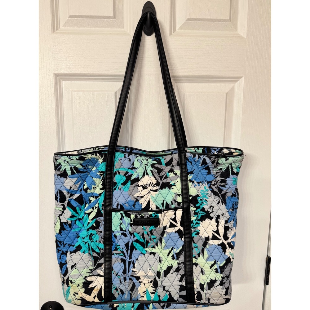 Vera Bradley Quilted Tote Bag Camofloral Leather Straps
